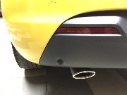 Опель Астра GTC - установка парковочного радара.