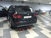БМВ Х1 - установка фаркопа.