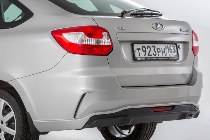 бампер задний установка